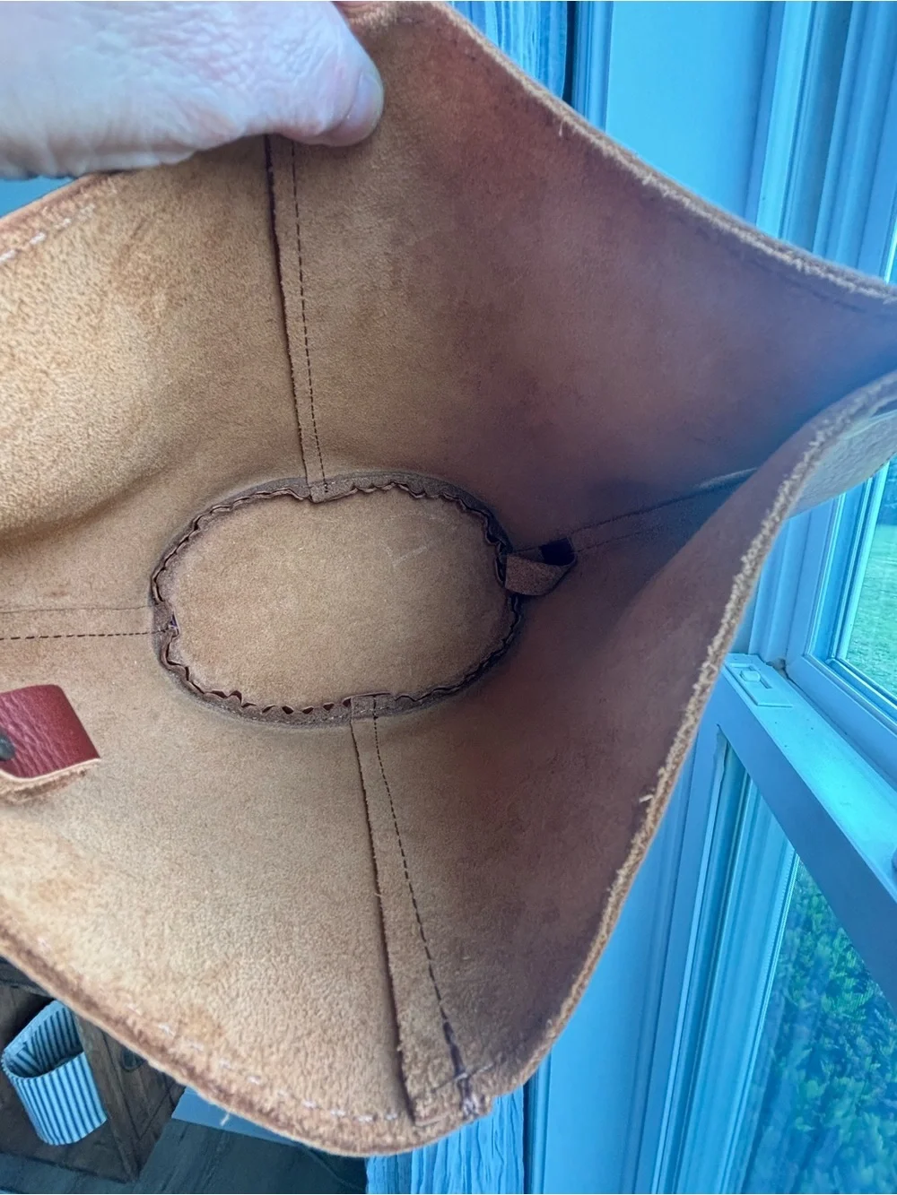 PLG Small Kangaroo in Chestnut - Picture 7 of 7